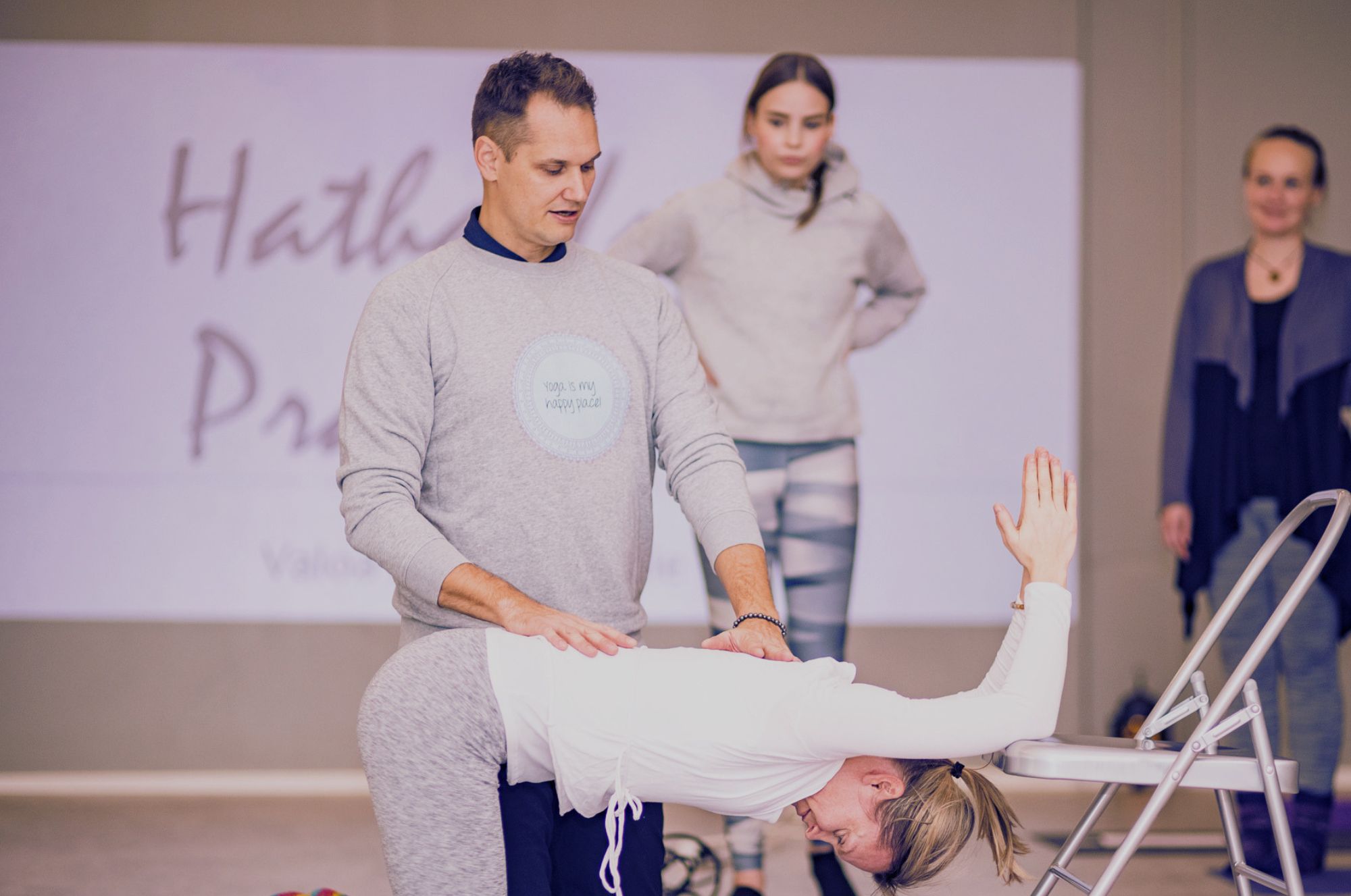Yoga Nordic opettajakoulutus